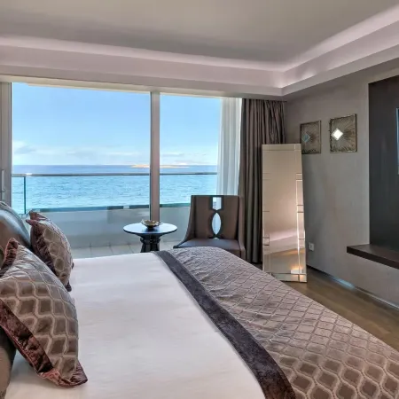 Divani Apollon Palace & Thalasso