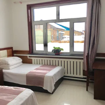 Penglaiyuan Inn, Arctic Village