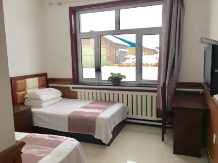 Penglaiyuan Inn, Arctic Village