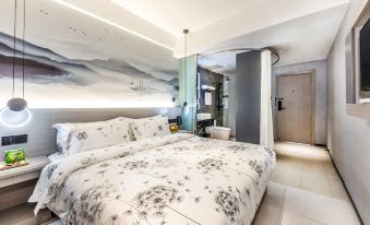 Zhangjiagang  Newstay Hotel