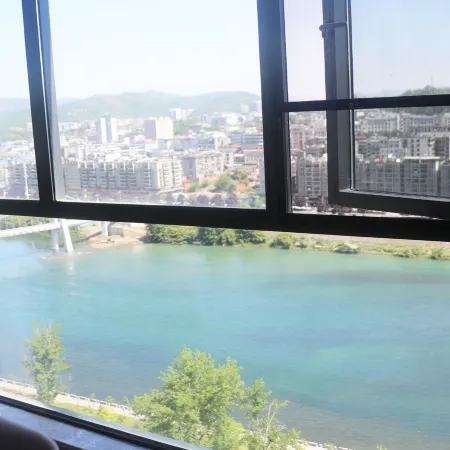 Zhushan Nanshan Hotel