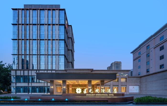 Starlight International Hotel