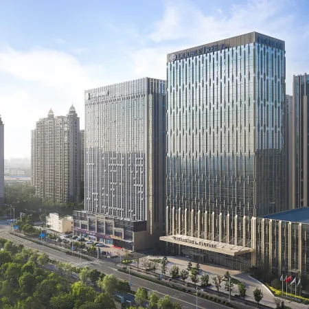 DoubleTree by Hilton Qidong