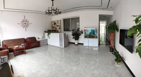 Xinglong Yishan Jiushe Farmhouse Отели рядом с достопримечательностью «Xinglong Karst Cave»