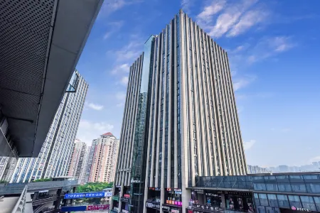 Le Comforto All Suite Hotel (Chongqing Paradise Walk D) Отели рядом с достопримечательностью «501 Art Base»
