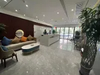 Holiday Inn Tselebari Hotels in Qira