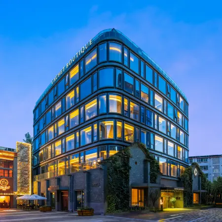 Cachet Boutique Hotel