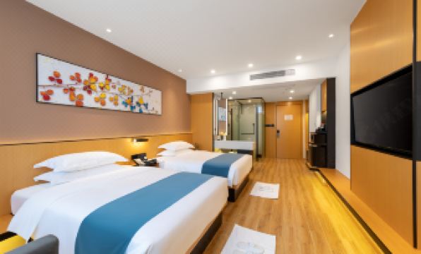 Tianmu Lujia Hotel (Foshan Kuiqi Lu Metro Station New DNA )