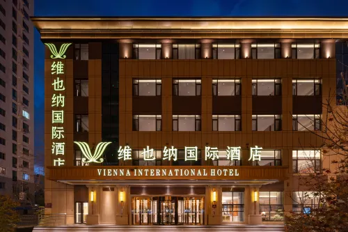 Vienna International Hotel (Rizhao Wanxianghui Wanpingkou Scenic Area Store)