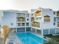 Yuntaishan Sky Courtyard Design Guesthouse Hotels in Xiuwu