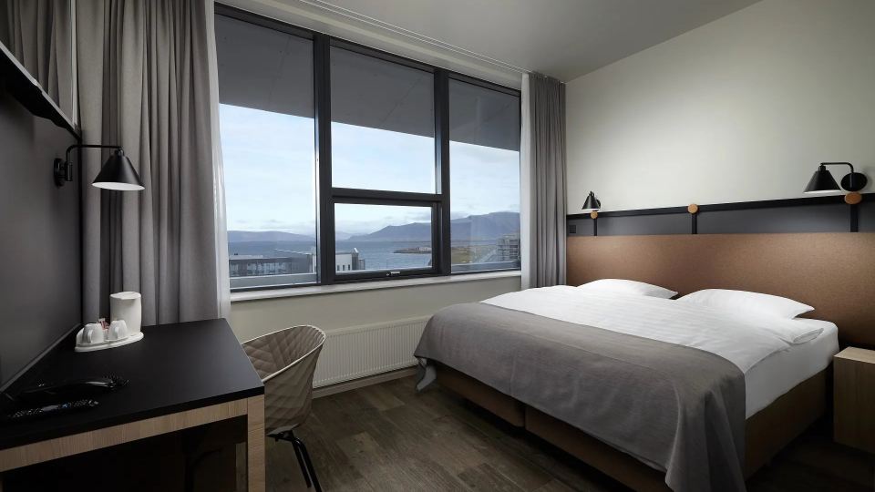 Hotel Cabin