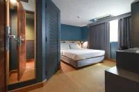 MyBed Ratchada Hotels near The Banyan Tree Community Mall ลาดพร้าว 15