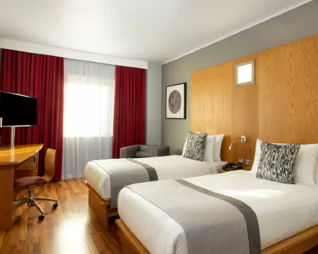 Ramada by Wyndham Belfast City Centre Hotels in Belfast