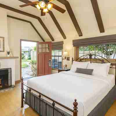 The Pierpont Inn Rooms