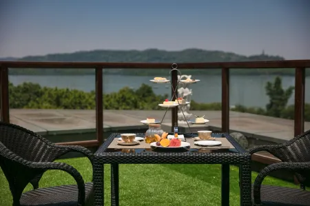 Hangzhou Qiyue Westlake Culture Hotel Отели рядом с достопримечательностью «Nine Creeks and Eighteen Gullies»