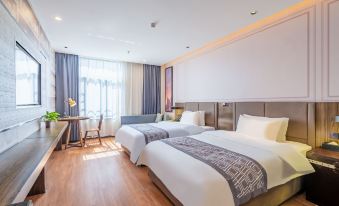 GEM Hotel (Anqing Wangjiang County Economic Development Zone Fengqi Road)