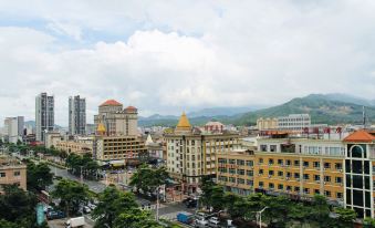 Junshang Hotel (Dongguan Xiegang Plaza)