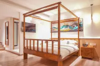 Wangcun Caotang Inn (Furong Town Waterfall)