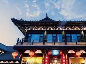 Floral·Xingmao Inn (Huayan Temple Store in Datong Ancient Cityh)