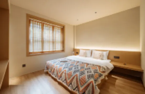 Floral Hotel  · Pan'an chujianshanshe hotel