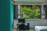 麗江閒云溪月雪山花園庭院