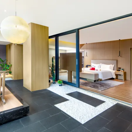 WINGATE BY WYNDHAM EMEISHAN SCENIC SPOT