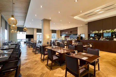 Hotel Square Ansan Отели в г. Ансан