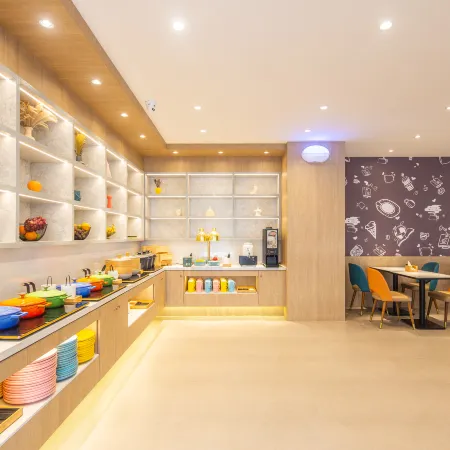 HanTing Hotel (Anyang Neihuang County Government)
