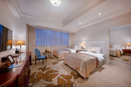 LANDISON PLAZA SUNSHINE HOTEL JIAXING Отели рядом с достопримечательностью «Jiaxing University South Area»