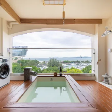 櫻曼·海景泡池度假美宿（深圳大梅沙店） 小梅沙海灘附近的飯店