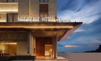 Nice Boyue Hotel (Jiaojiang Taizhouwan Hongjin Life Plaza)
