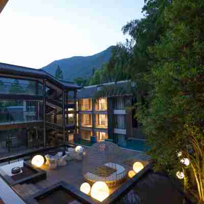 洞天府邸·雙龍洞竹筏溯溪私湯度假酒店 Hotel Exterior