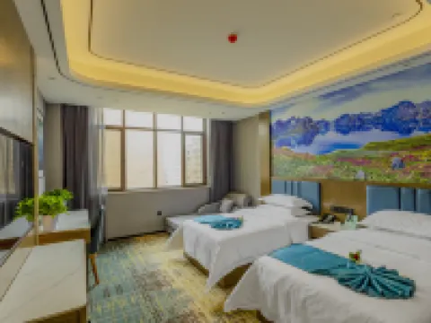 Moyu Hotel (Karakax Railway Station) Hotels in Karakax