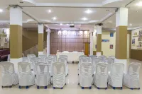 PIMPIMARN BEACH HOTEL