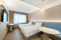 HanTing Hotel (Harbin Railway Station Subway Station) Hotels in Harbin
