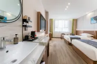 Iron Gate Guan Huajin Hotel فنادق في تيى من قوان