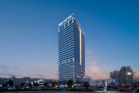 Atour Hotel Liancheng Avenue Wanda Plaza Xuchang