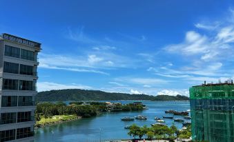 Mari Mari Homestay @ Imago the loft Apartment (Imago Shopping Mall)