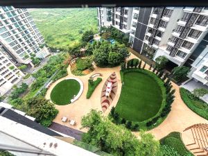 Cyberjaya Eclipse 5+2 PAX Suite + SKYSplash Pool