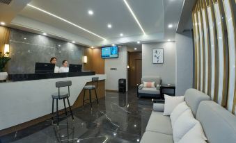 Shicheng Shidai Hotel (Caotang Toll Station)