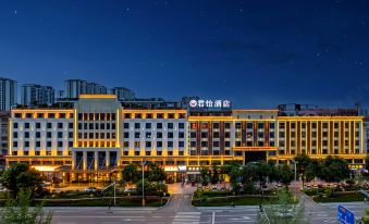 Junyi Hotel