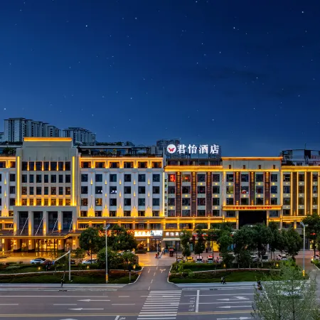 Junyi Hotel