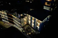 Ya'an Bifeng house Отели в г. Ущелье Bifeng