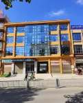Ngawa County Jisacang Hotel