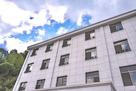 Anshang Homestay Отели рядом с достопримечательностью «Jiuxian Junlan Water Park»