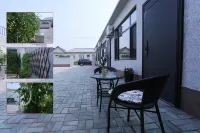 Haijie Farmyard
