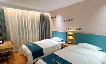 Rujia Huayi Select Hotel (Jiaocheng Donghuan Road)