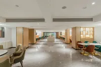 Elong R.YUN Hotel (Jinan Yaoqiang International Airport) - 3 Yıldız