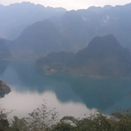Lingyun Jiayuan Homestay (Haokunhu Scenic Area)