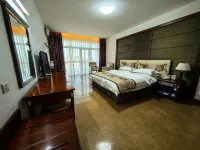 Jiayuguan Sunset Red Apartment